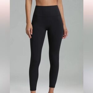 EUC ColorfulKoala Dreamlux High Waisted No Front Seam 25" 7/8 Workout Leggings